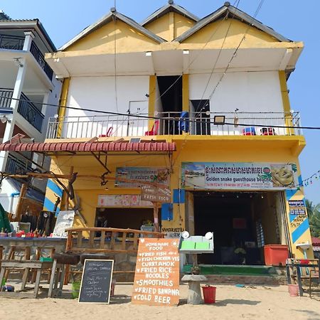 Golden Snake Guesthouse Beach Koh Rong Sanloem Exterior foto