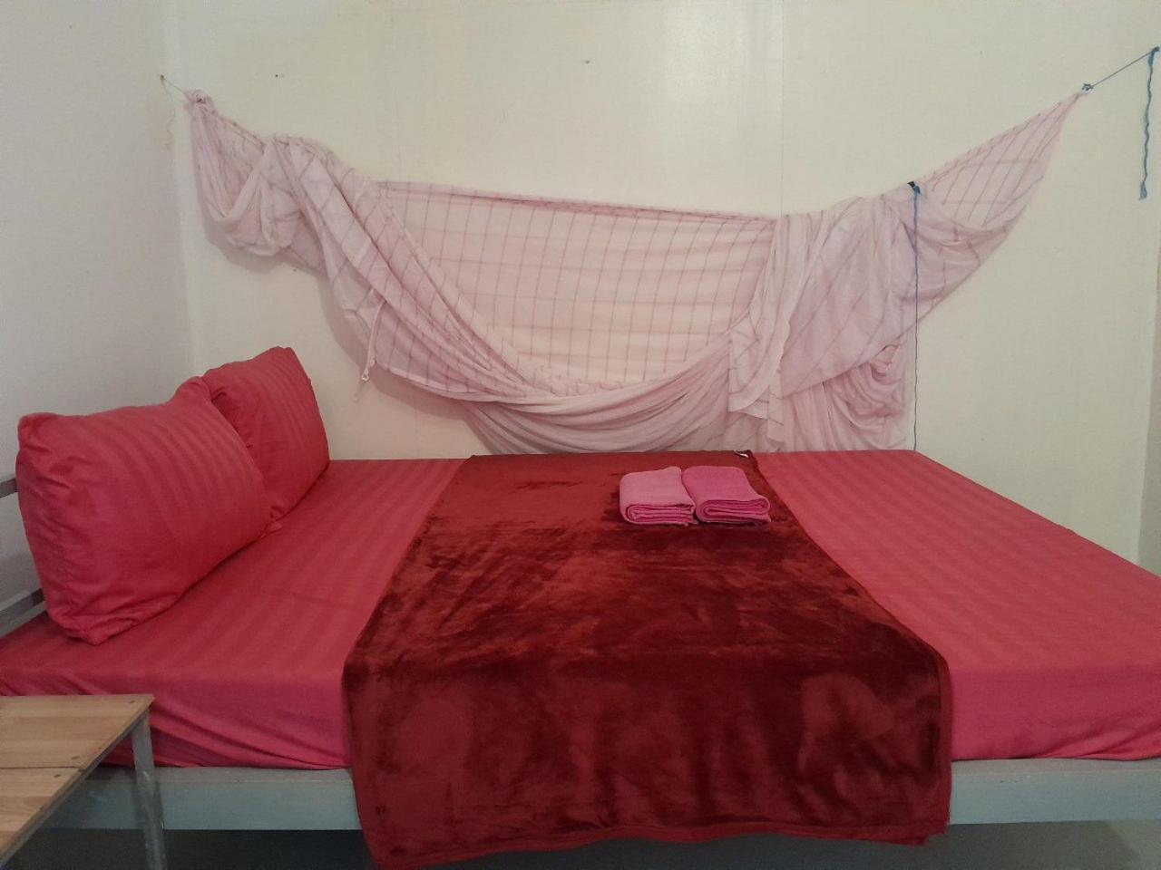 Golden Snake Guesthouse Beach Koh Rong Sanloem Exterior foto